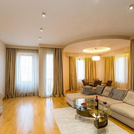 Central Cosy 5Bd-5Bath Apartment Tbilisi Ngoại thất bức ảnh