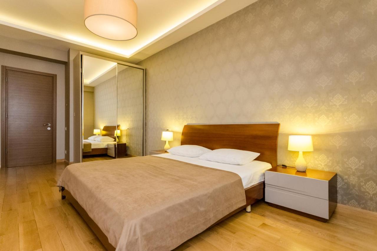 Central Cosy 5Bd-5Bath Apartment Tbilisi Ngoại thất bức ảnh