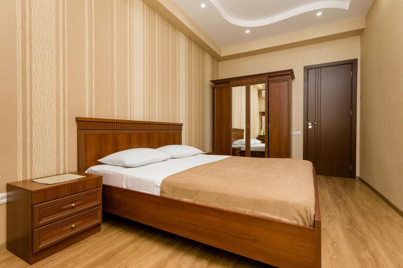 Central Cosy 5Bd-5Bath Apartment Tbilisi Ngoại thất bức ảnh